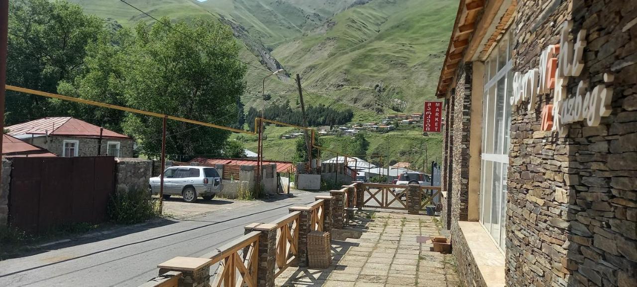 Hotel Starry Night Kazbegi Exterior photo